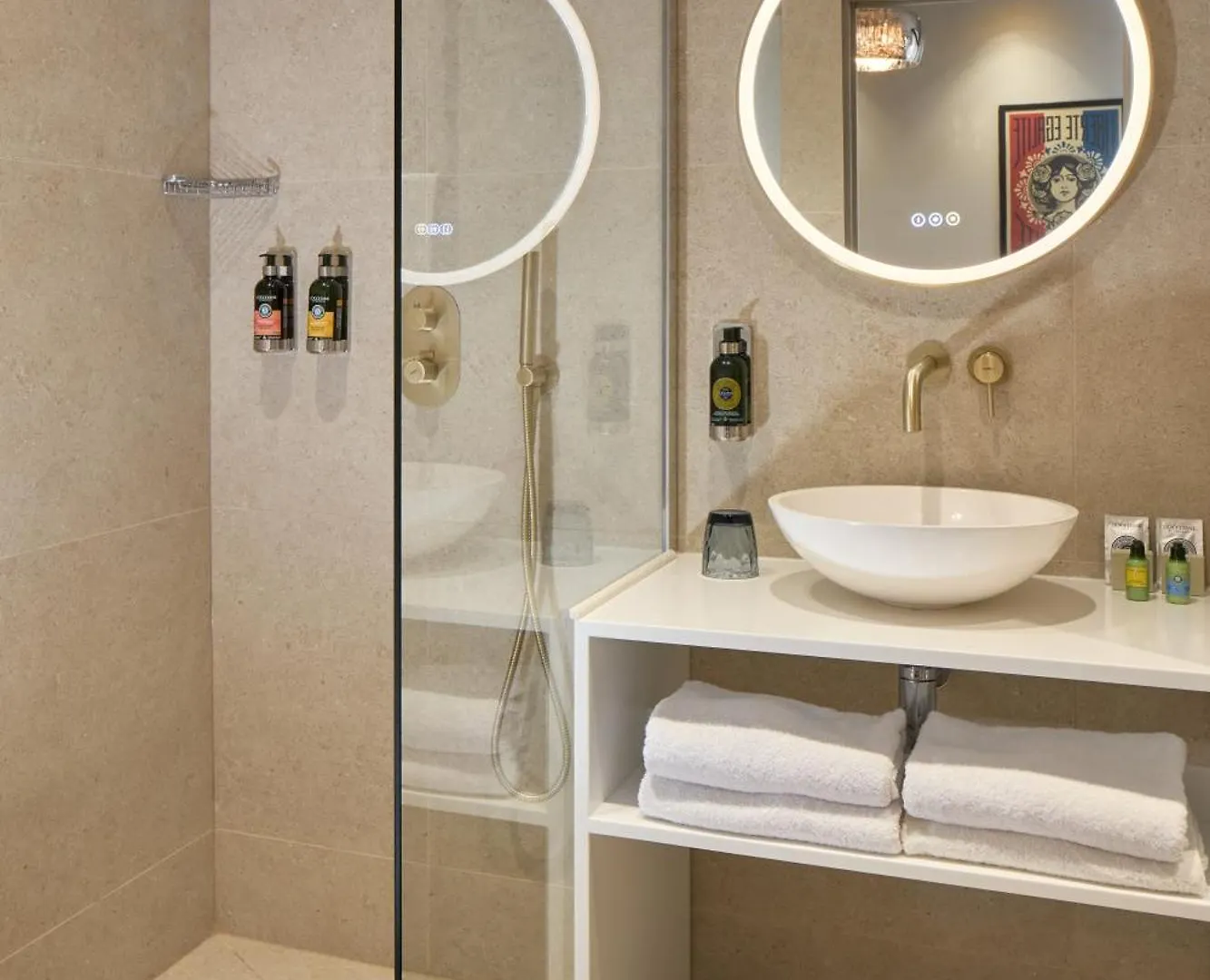 Hotel Le Robinet D'or Canal Saint Martin 3*