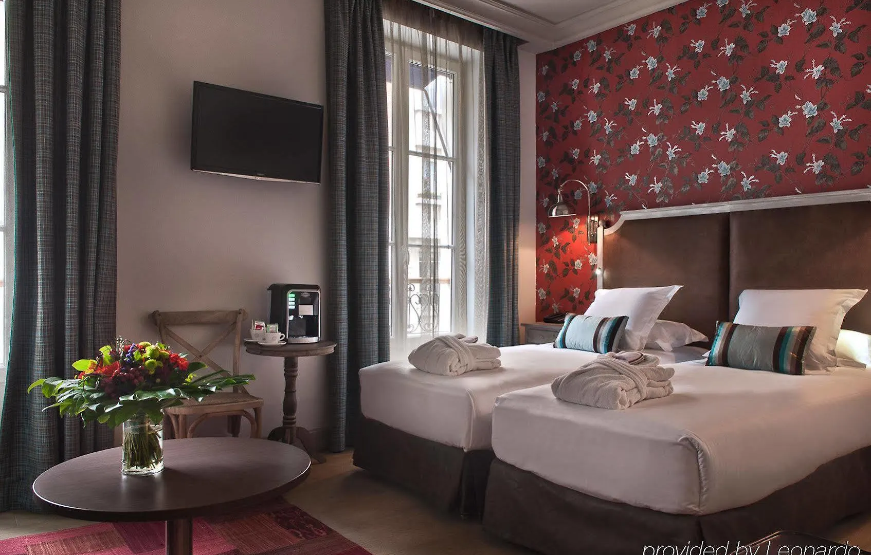 Hotel Le Robinet D'or Canal Saint Martin Paris