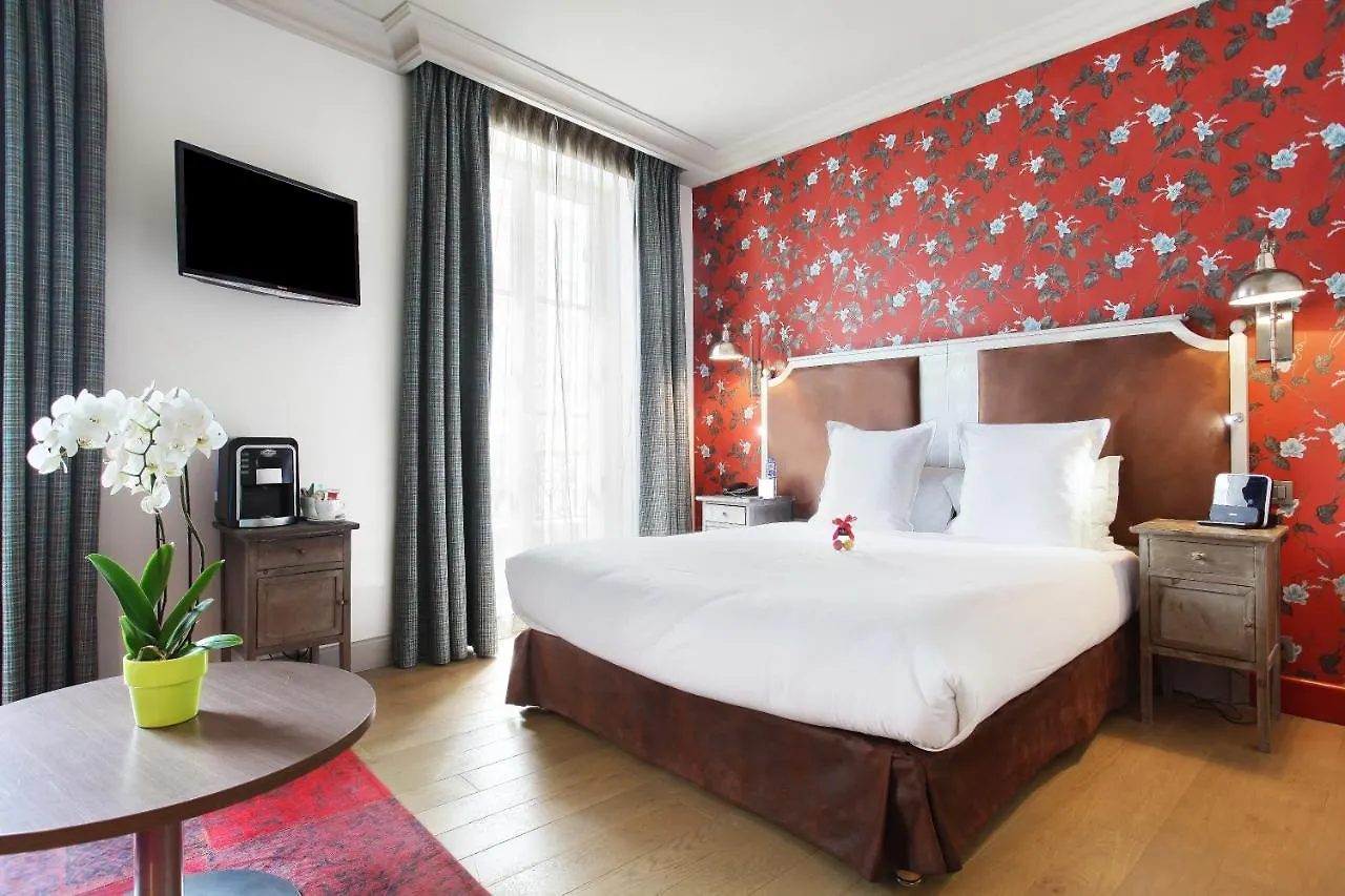 Hotell Le Robinet D'or Canal Saint Martin 3*