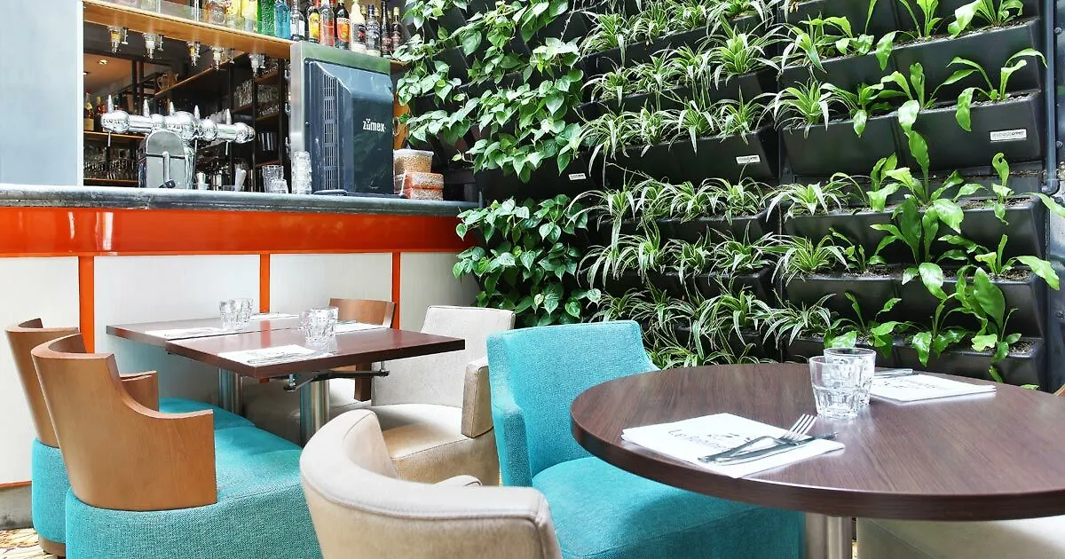 Le Robinet D'or Canal Saint Martin Hotell 3*